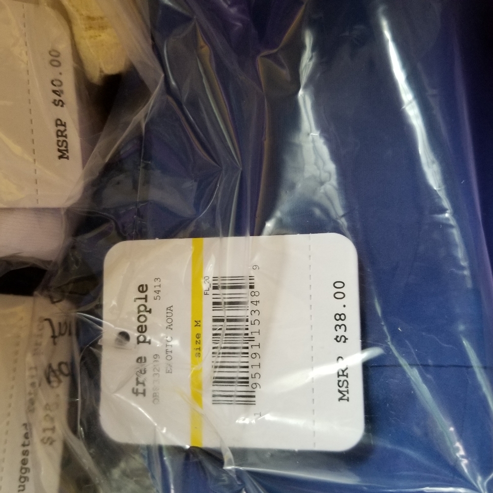 🆕️ 5 Piece Free People Mystery Box!!! - Picture 7 of 7